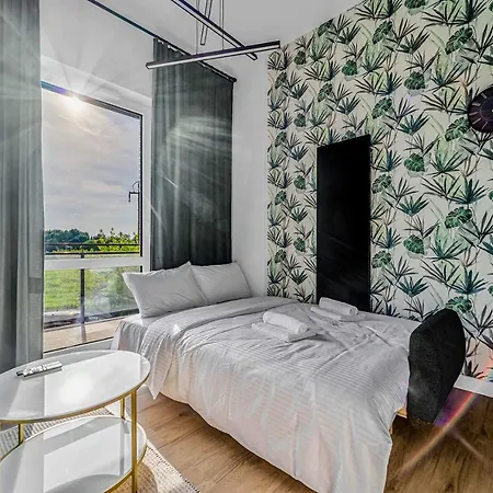 Wlochy Modern Space Studio Varşova