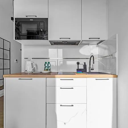 Wlochy Modern Space Studio * Warsaw